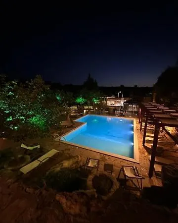 כיוס Stenakas Apartments מראה חיצוני תמונה